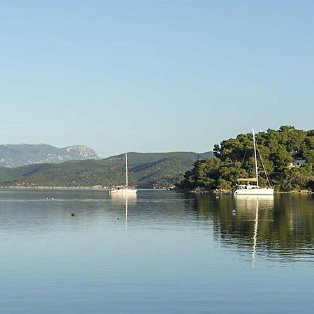 Ancora Hotel Poros Town エクステリア 写真