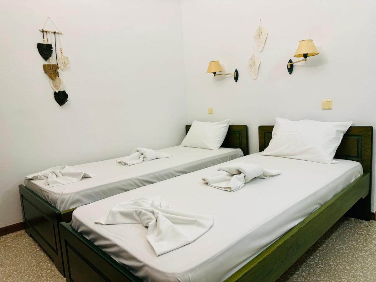 Ancora Hotel Poros Town エクステリア 写真