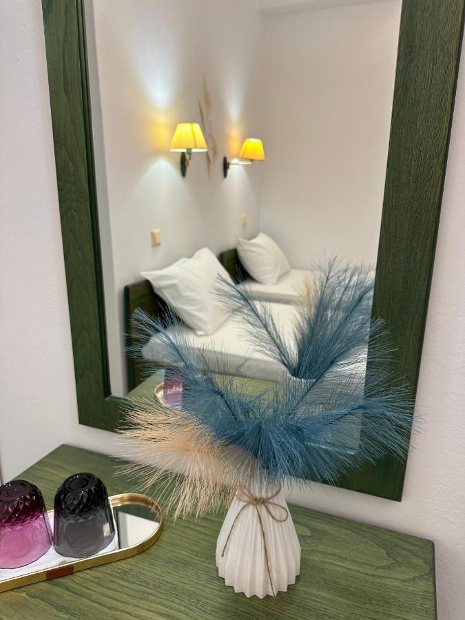 Ancora Hotel Poros Town エクステリア 写真